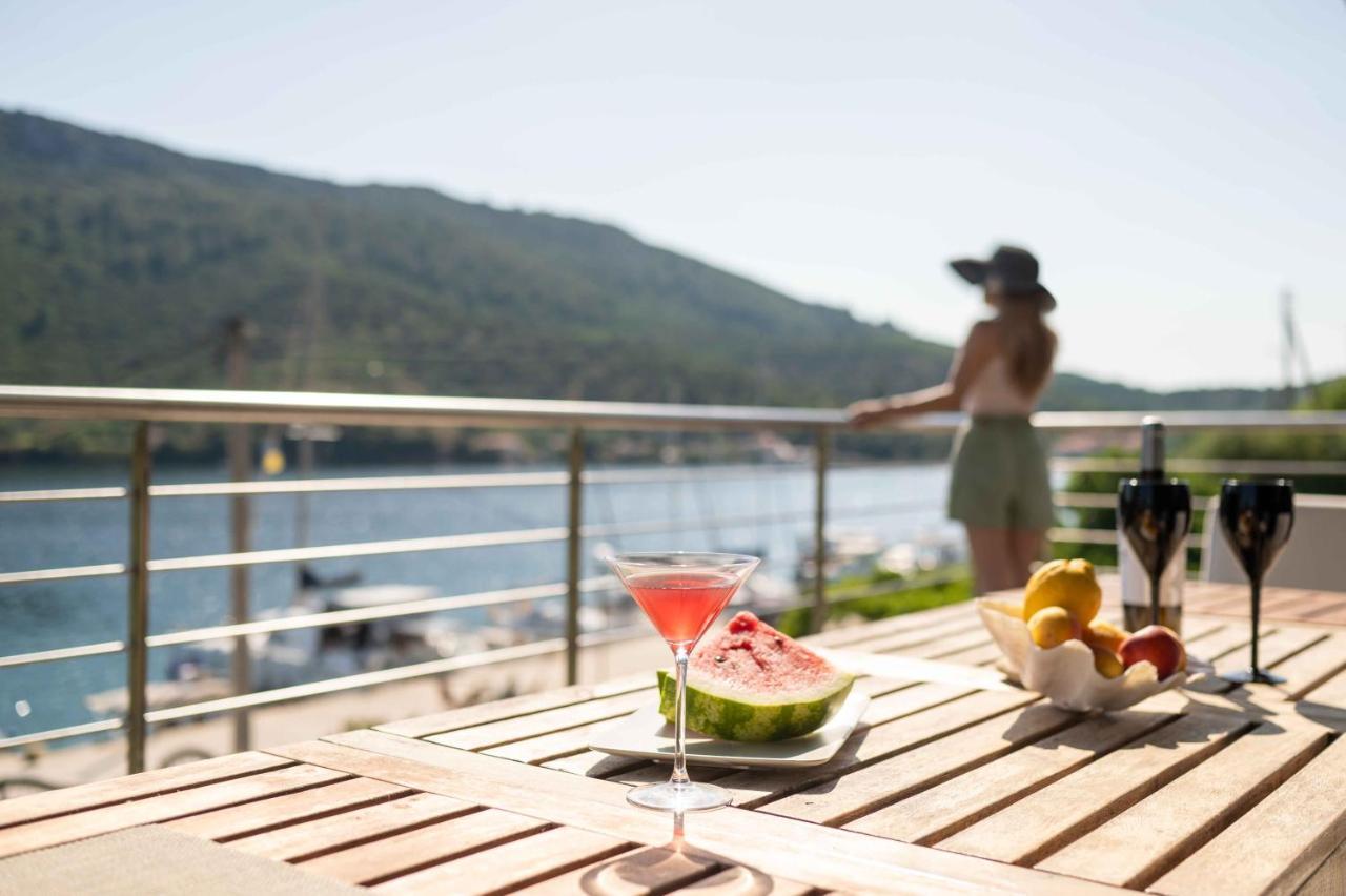 Anassa Porto Koufo Sea Front Suites Luaran gambar