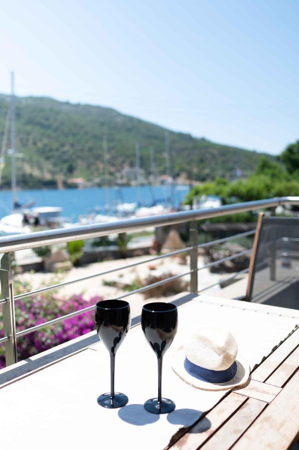 Anassa Porto Koufo Sea Front Suites Luaran gambar